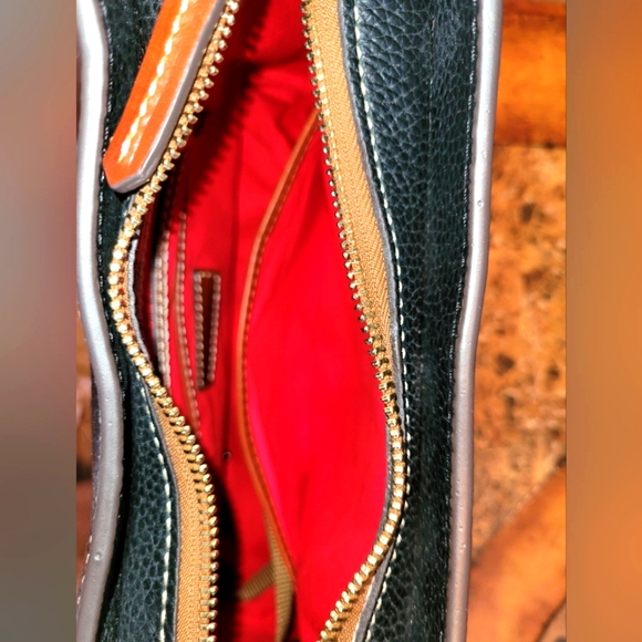 Dooney & Bourke NWT Black shoulder bag - Picture 13 of 14